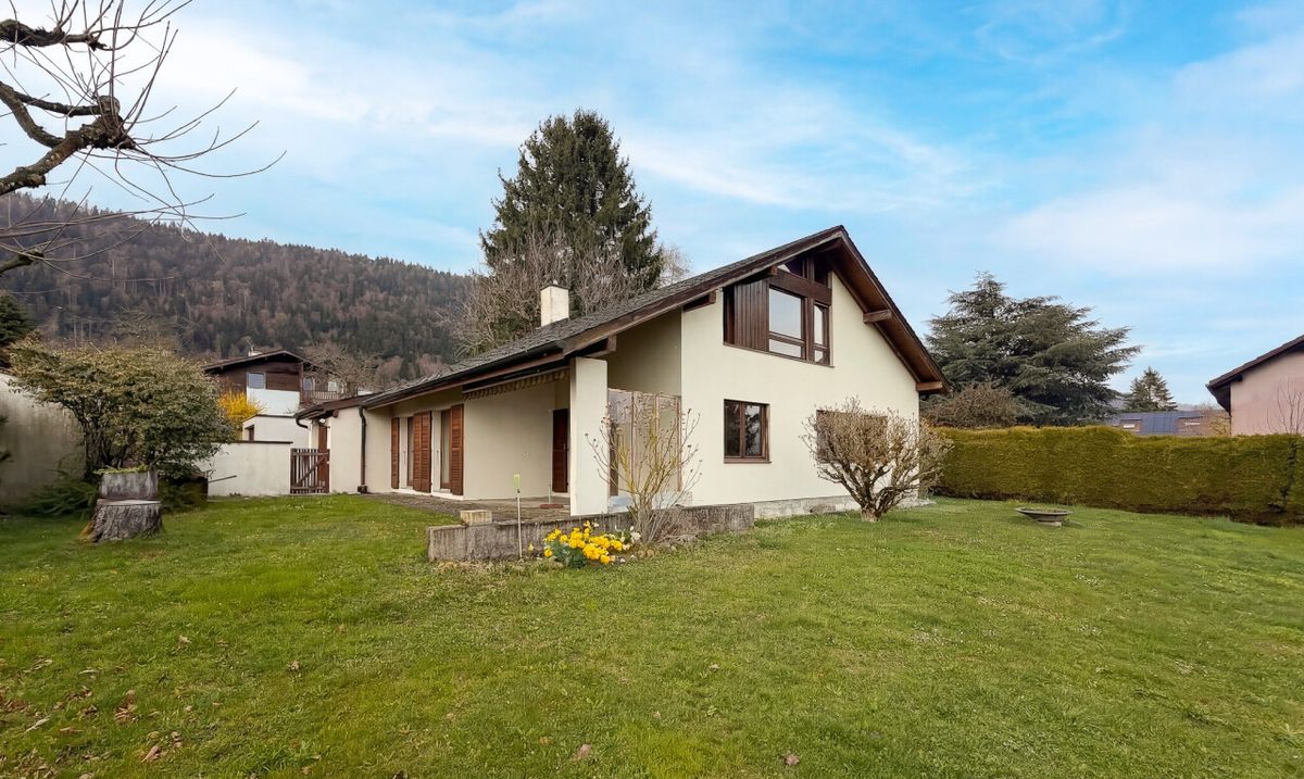 Maison individuelle in à Chézard-St-Martin - 1