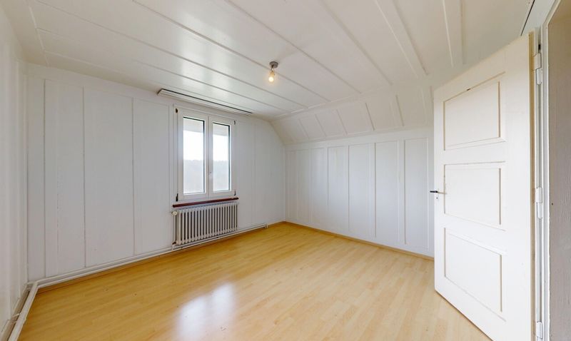 Zweifamilienhaus an Toplage mit grossem Grundstück und Weitsicht - 7