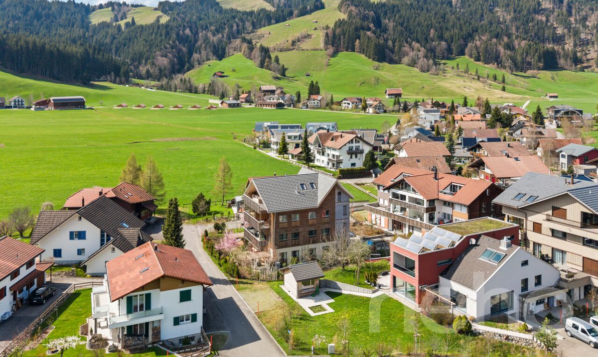 Attika-Maisonette-Wohnung in Einsiedeln - 0