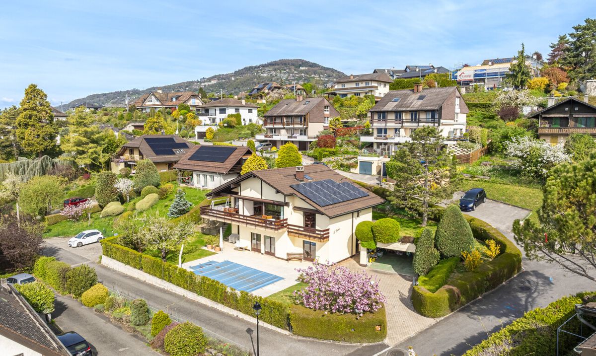 Maison individuelle in à St-Légier-La Chiésaz - 0