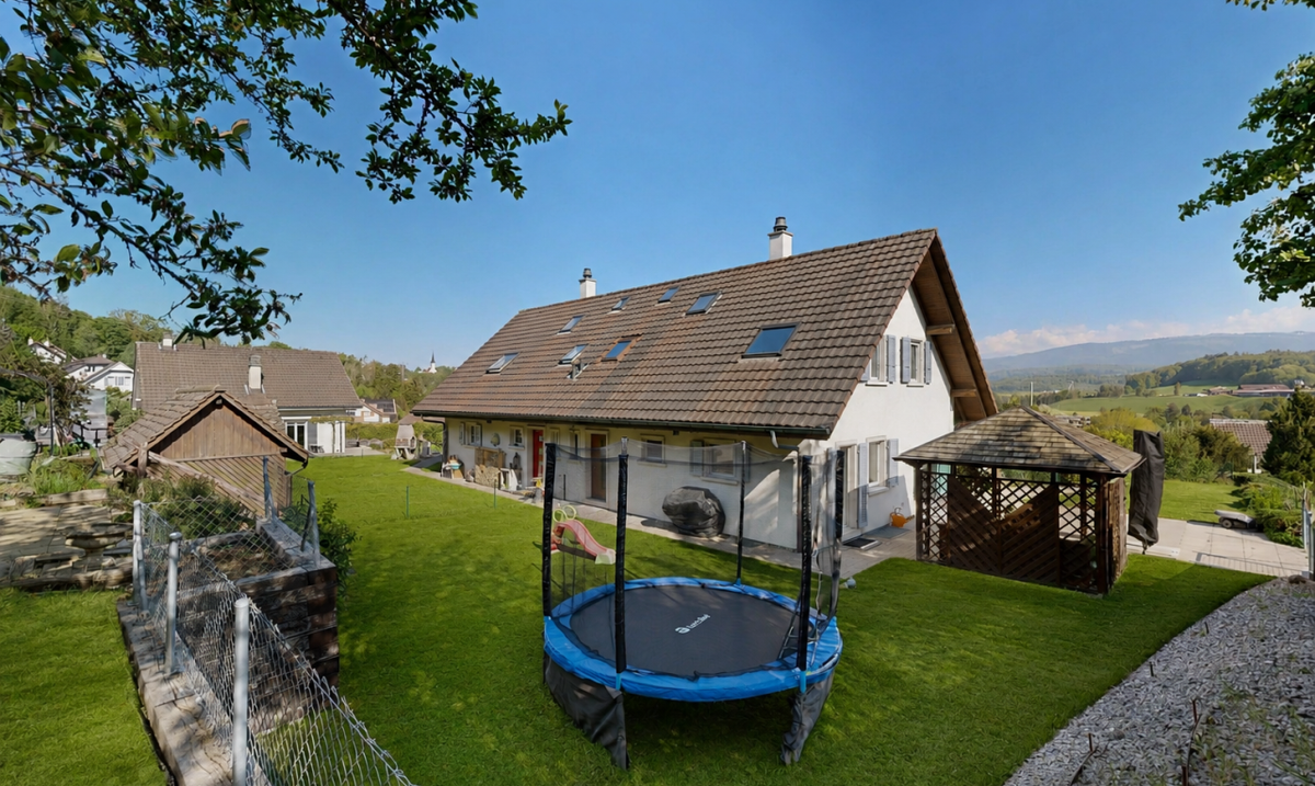 A charming semi-detached villa with amazing views - 1