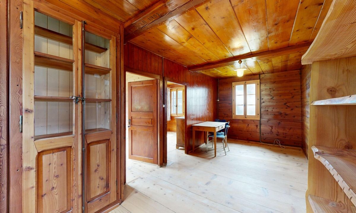 Stunning Duplex Apartment with Rental Potential - 6