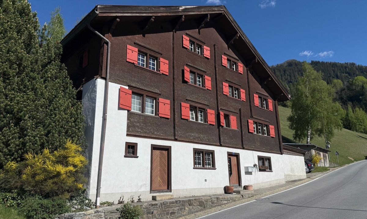 Wohnung in Uors (Lumnezia) - 1