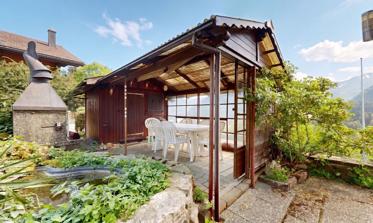 Chalet in à Crésuz - 1
