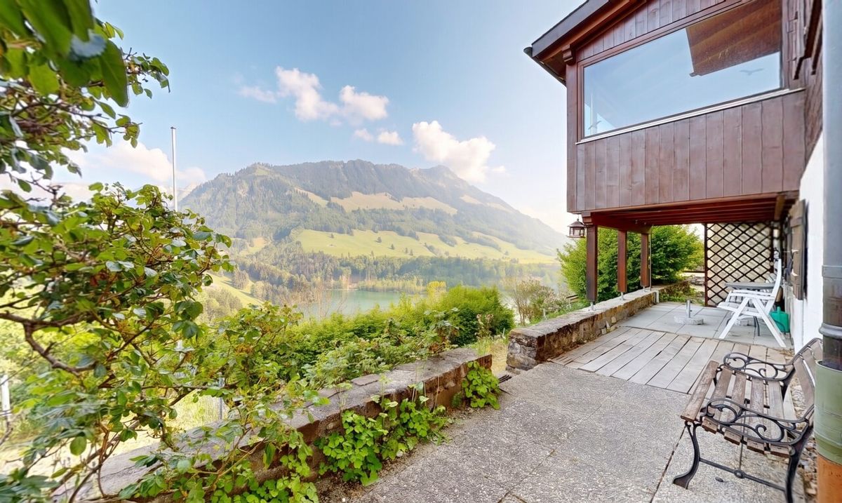 Chalet in à Crésuz - 2