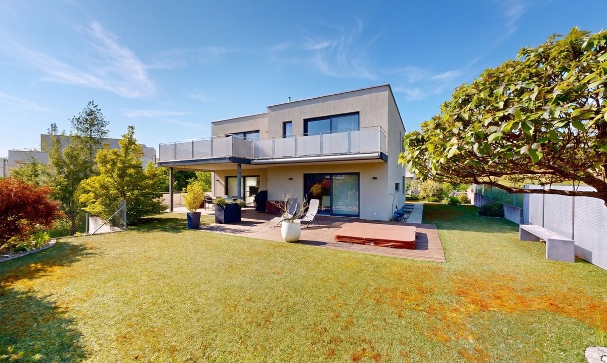 Einfamilienhaus in Fehraltorf - 0