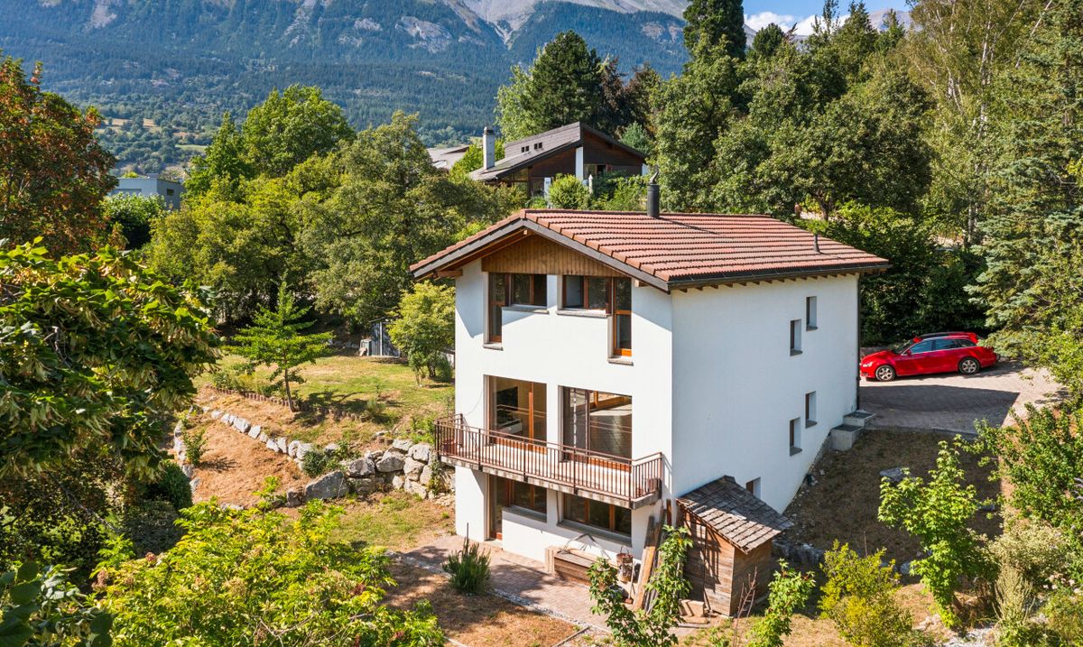 An Exceptional Property in Grimisuat - 0