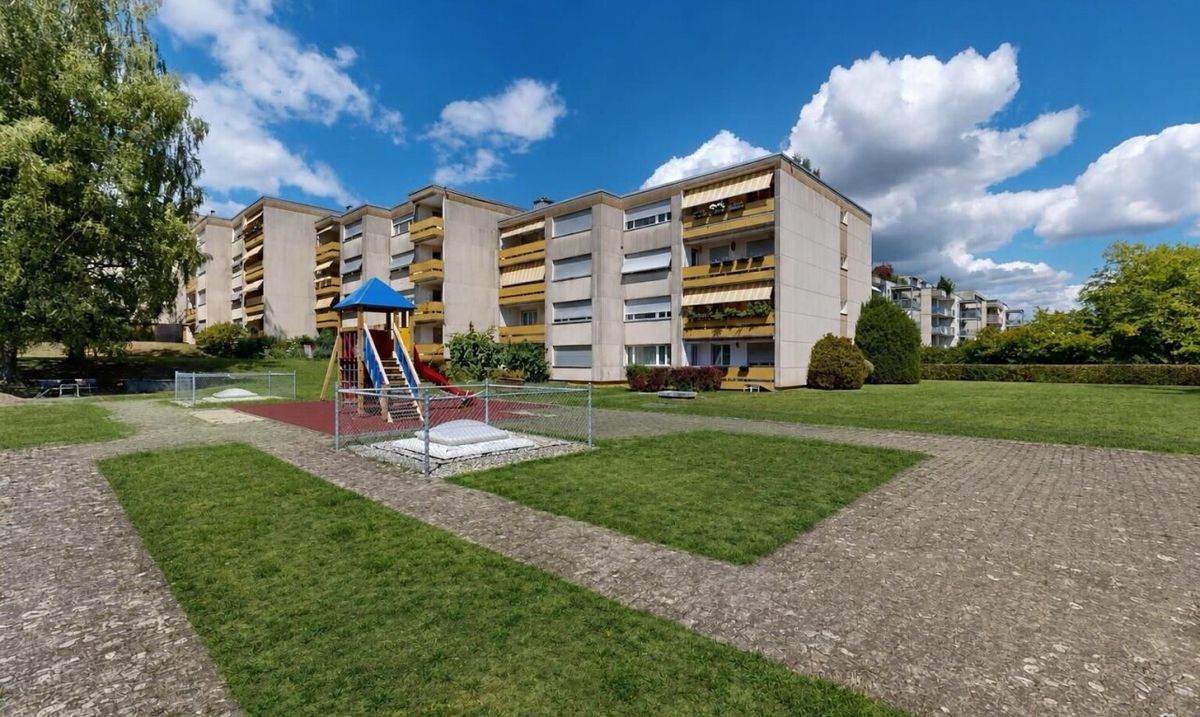 Top renovierte Wohnung in Familienquartier - 0