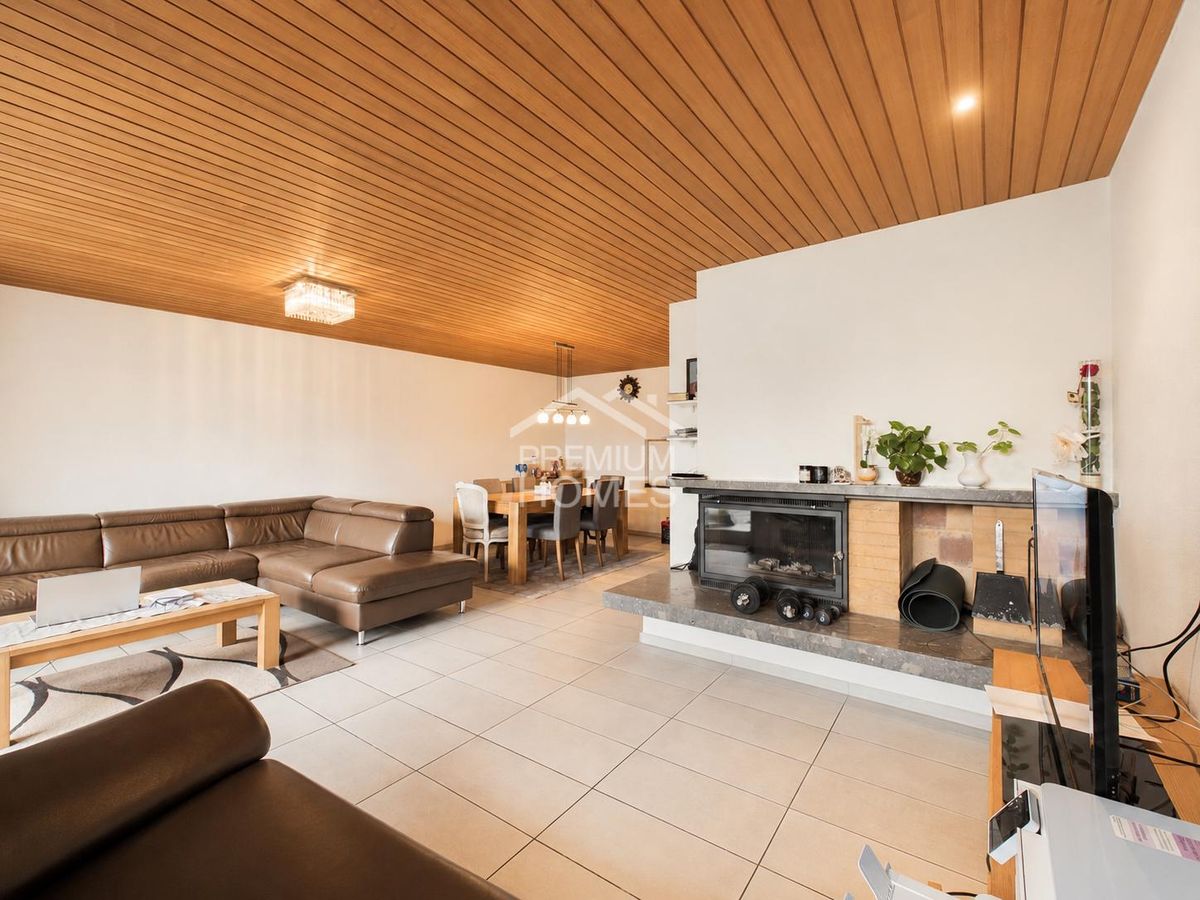 Modernes Familienhaus mit traumhaftem Garten in Therwil - 4