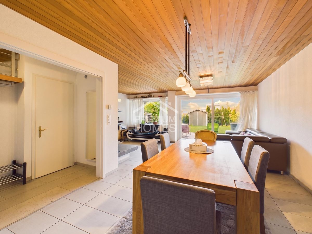 Modernes Familienhaus mit traumhaftem Garten in Therwil - 5