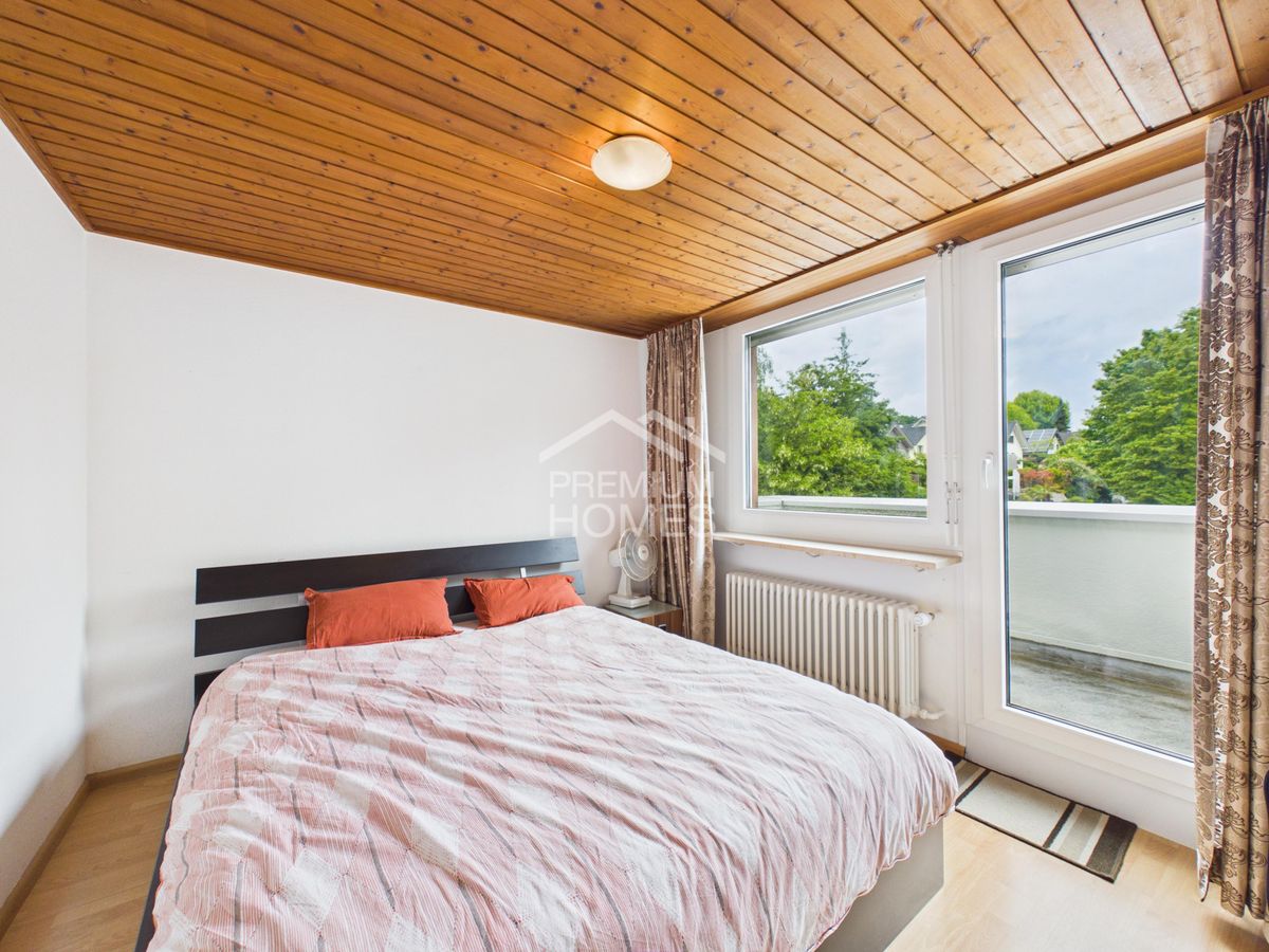 Modernes Familienhaus mit traumhaftem Garten in Therwil - 10
