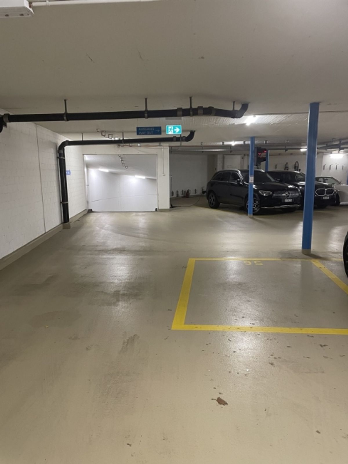 Sichern Sie sich Ihren Garagenstellplatz für Kleinwagen (Smart-Grösse) für nur CHF 140.00 pro Monat! - 5