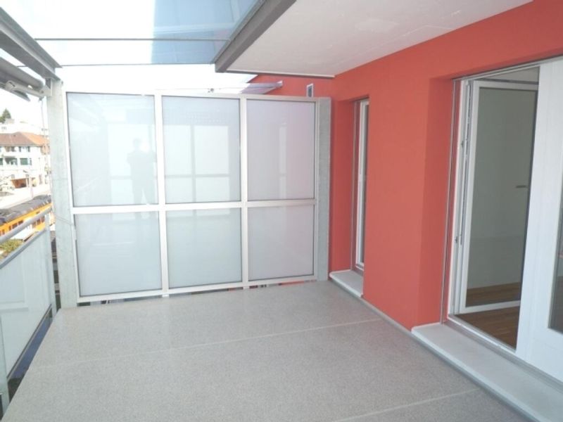 Moderne 1-ZW à 25 m² zuoberst im 3. OG mit Balkon - 6