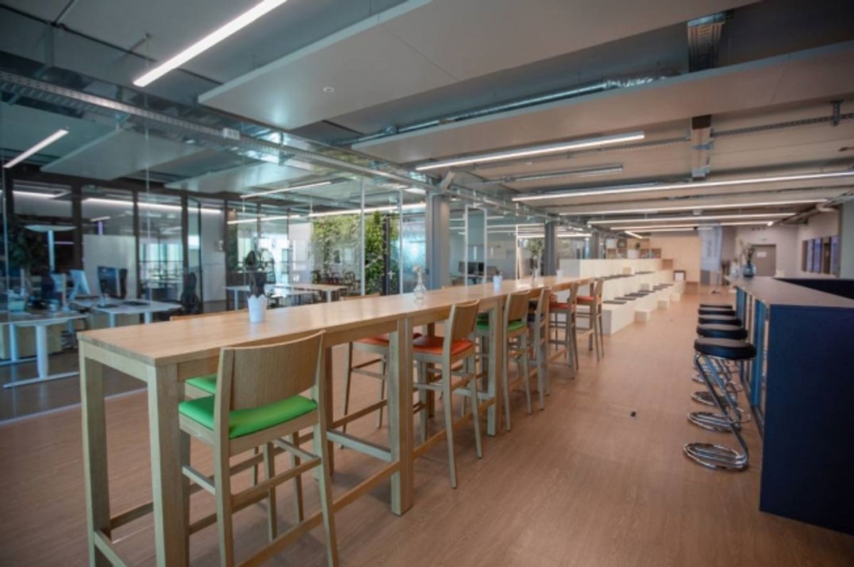 Exklusive Büro- und Showroomflächen mit Autolift  bis zu 5'700 m² - 3