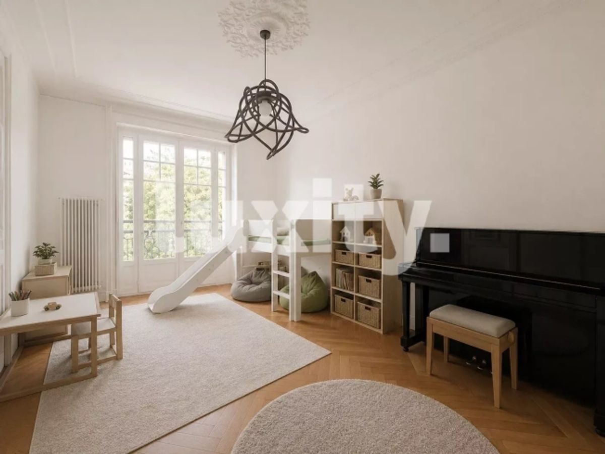Elegante haussmannsche Wohnung mit Balkon - 1