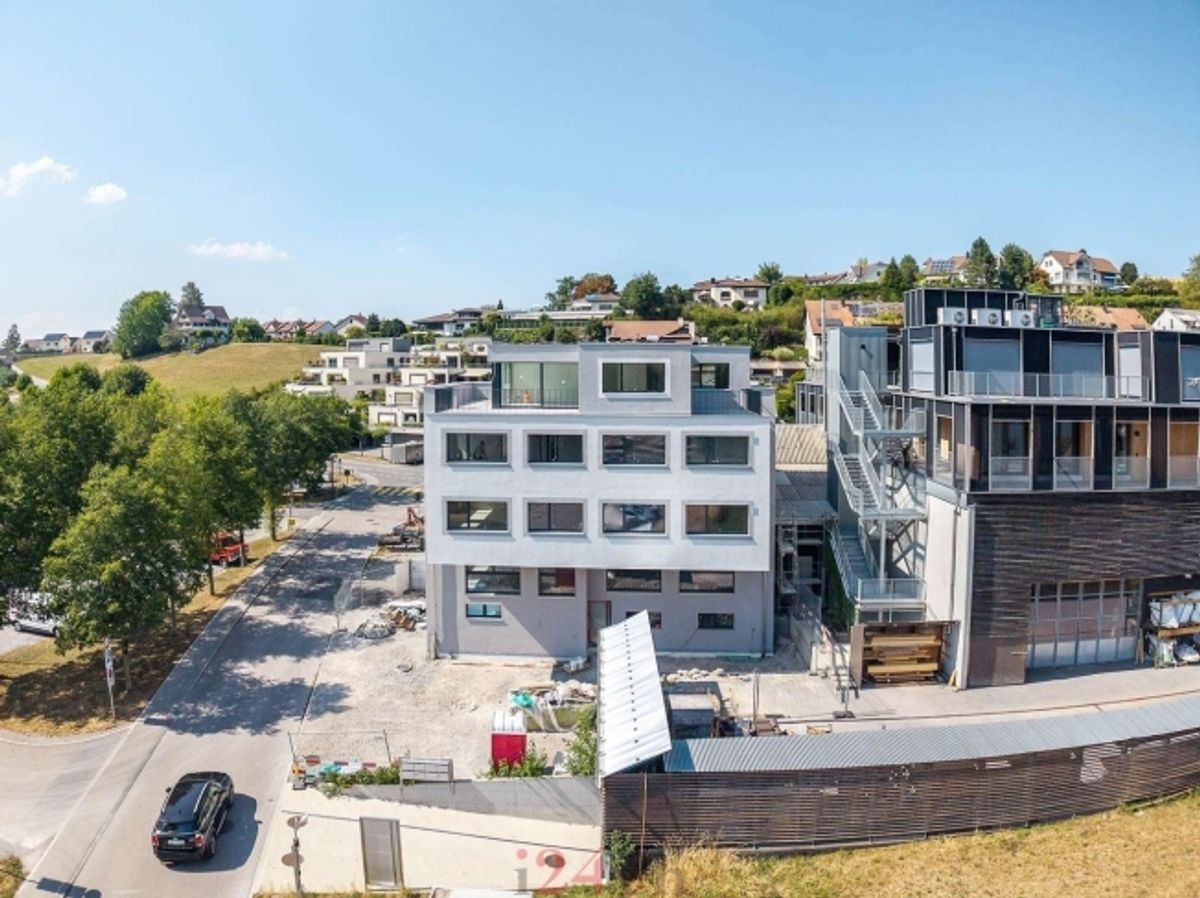 Exklusive Gewerbefläche im 2. Obergeschoss - Innenausbau durch Mieter - 1