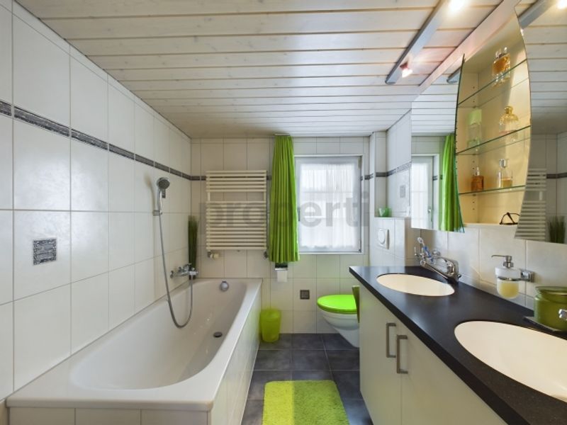 Charmantes EFH mit Dachterrasse - ruhig und zentral in Herisau - 8