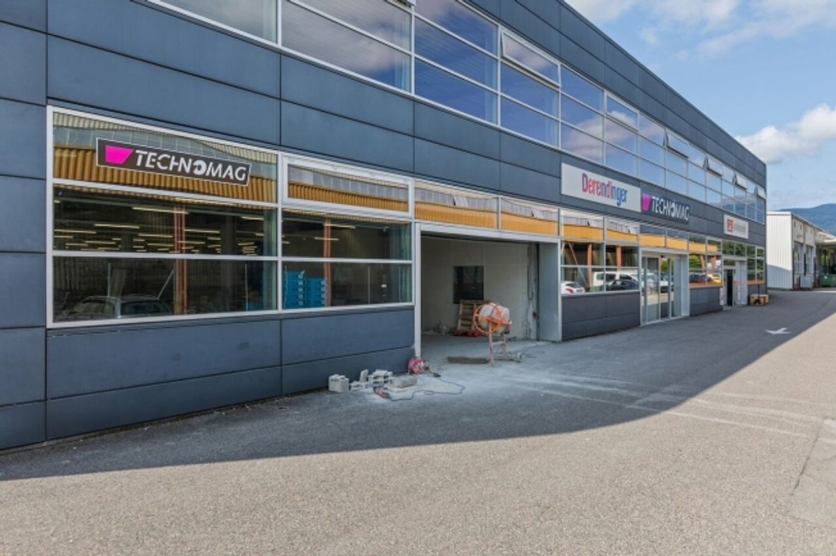 Opportunité -  ZI Champ-Colin - belle surface de 507m2 (3 mois offert) - 4