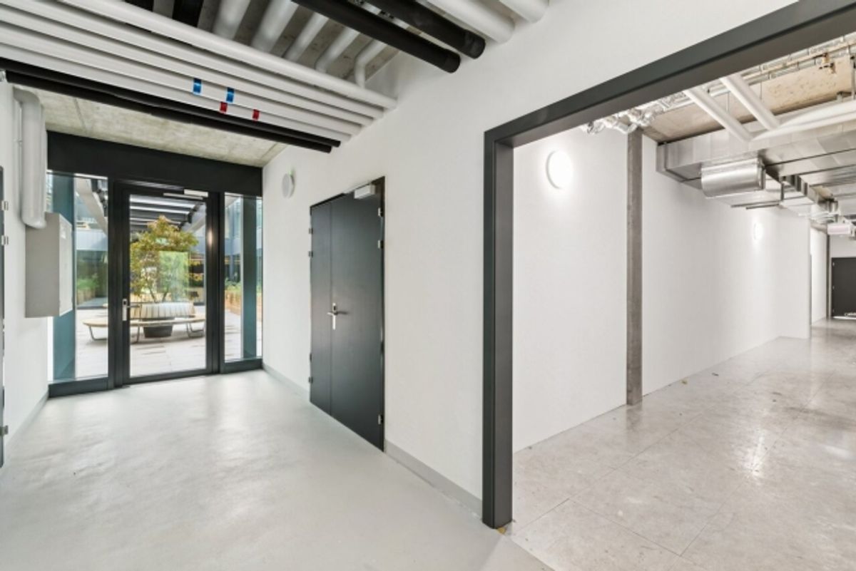 SPARK – 76.1 m2 - Espace Atelier Plug & Play à Gland - 5