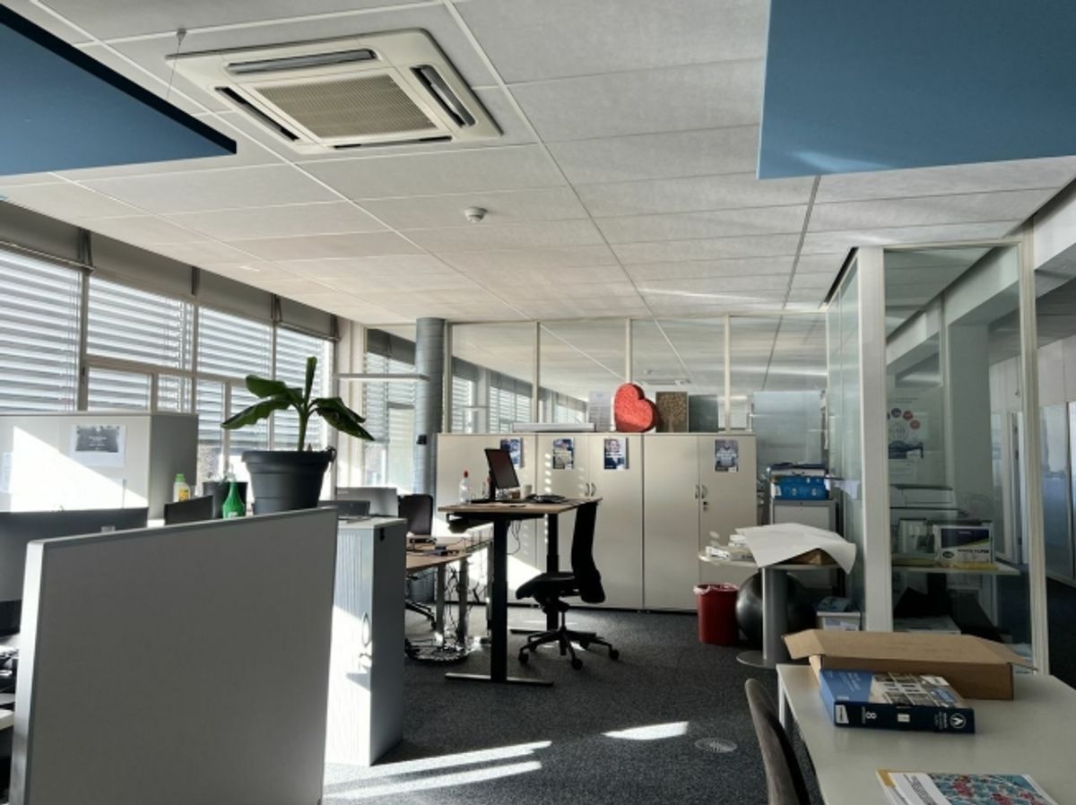Bureaux | 100m2 | bonnes possibilités d'accès - 0