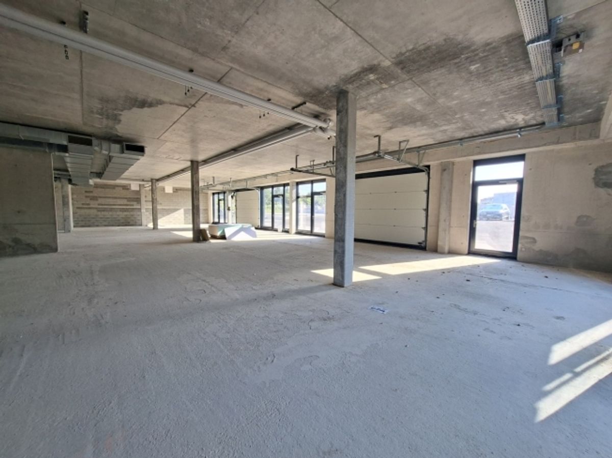 IDEAL PARK - Bureau moderne 451 m² à louer - 4