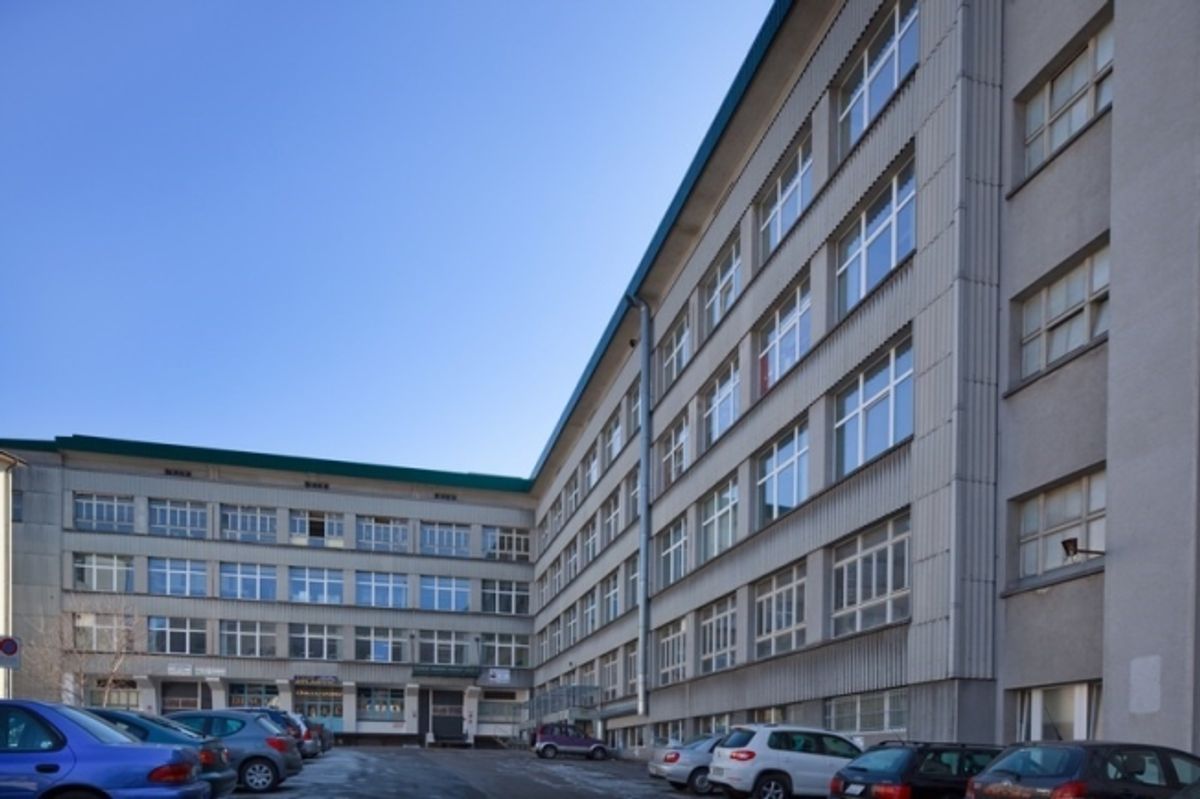 Excellentes surfaces 108m2 - Quai camion et monte-charge - 0
