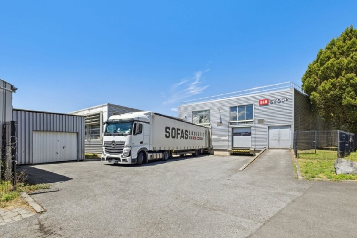 Bureau/local commercial/atelier de 103 m2 - 2 mois de gratuité offert - 12