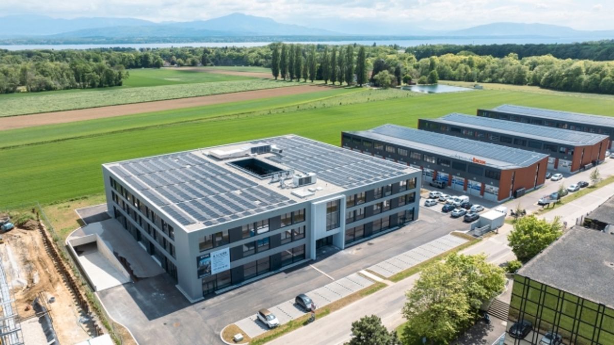 Nouveau à Gland - Grande surface commerciale - industrielle / 1'200m2 - 10