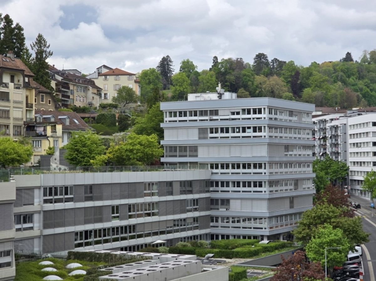 Bureau rénové de 75m2 - Centre-ville de Lausanne - 0