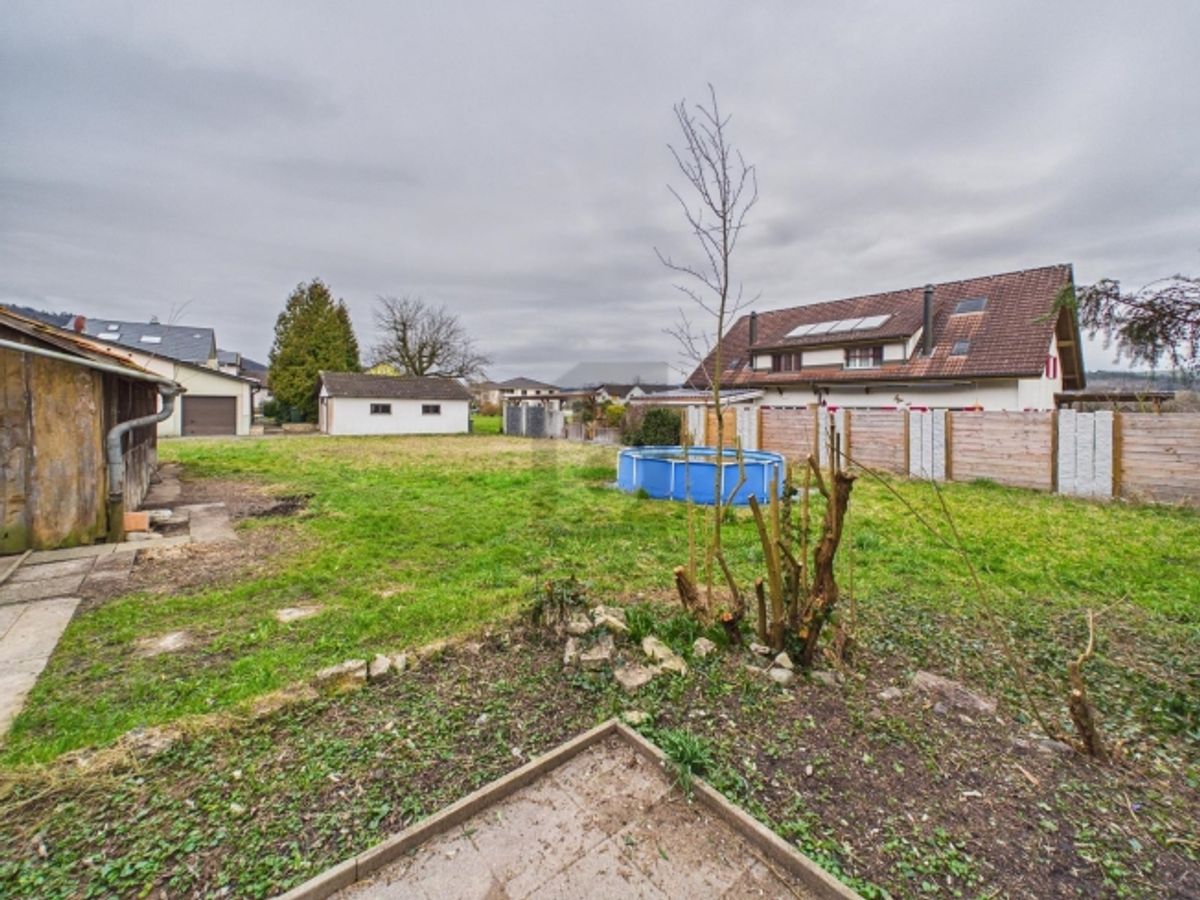 VIEL PLATZ - MIT SCHEUNE UND GROSSEM GARTEN! - 1