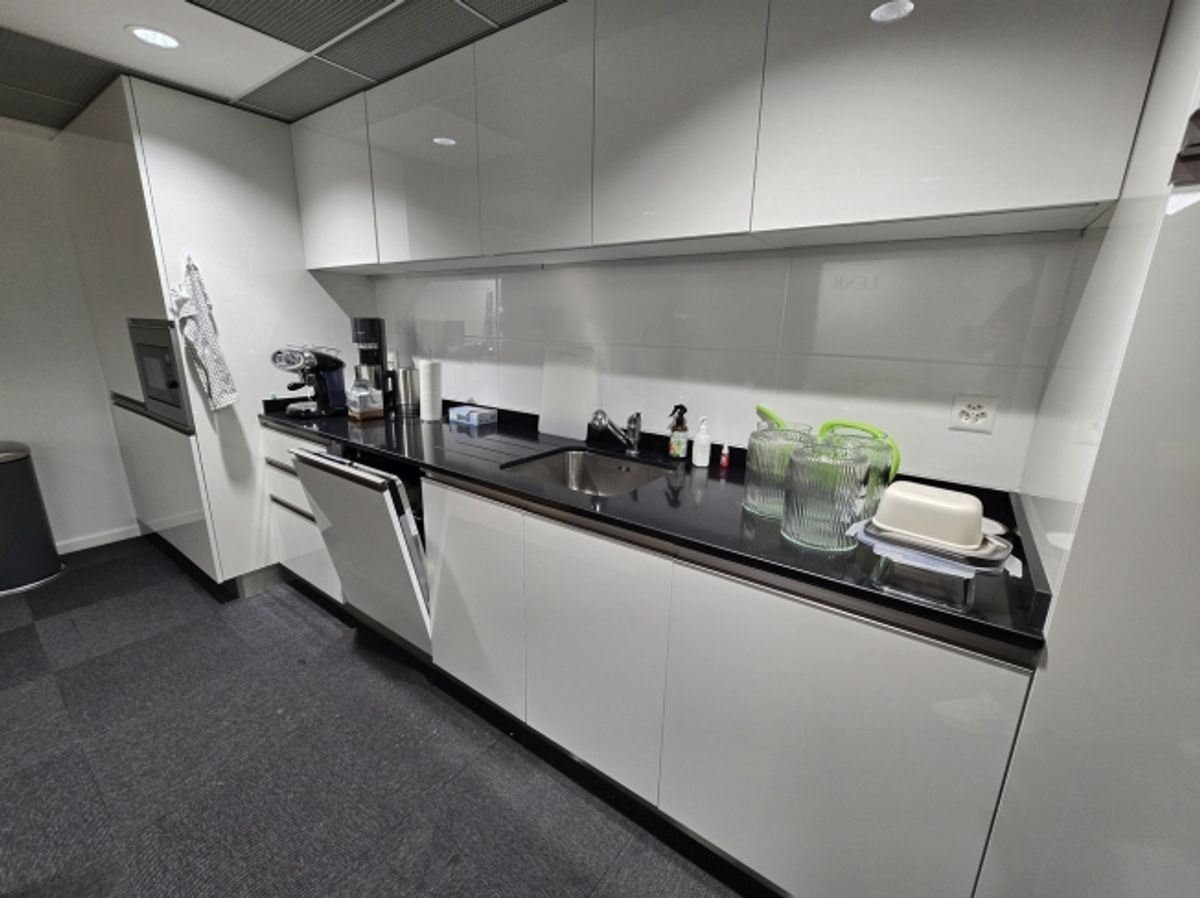 Situation optimale - Bureau Plug-and-Play de 190m2 - 5