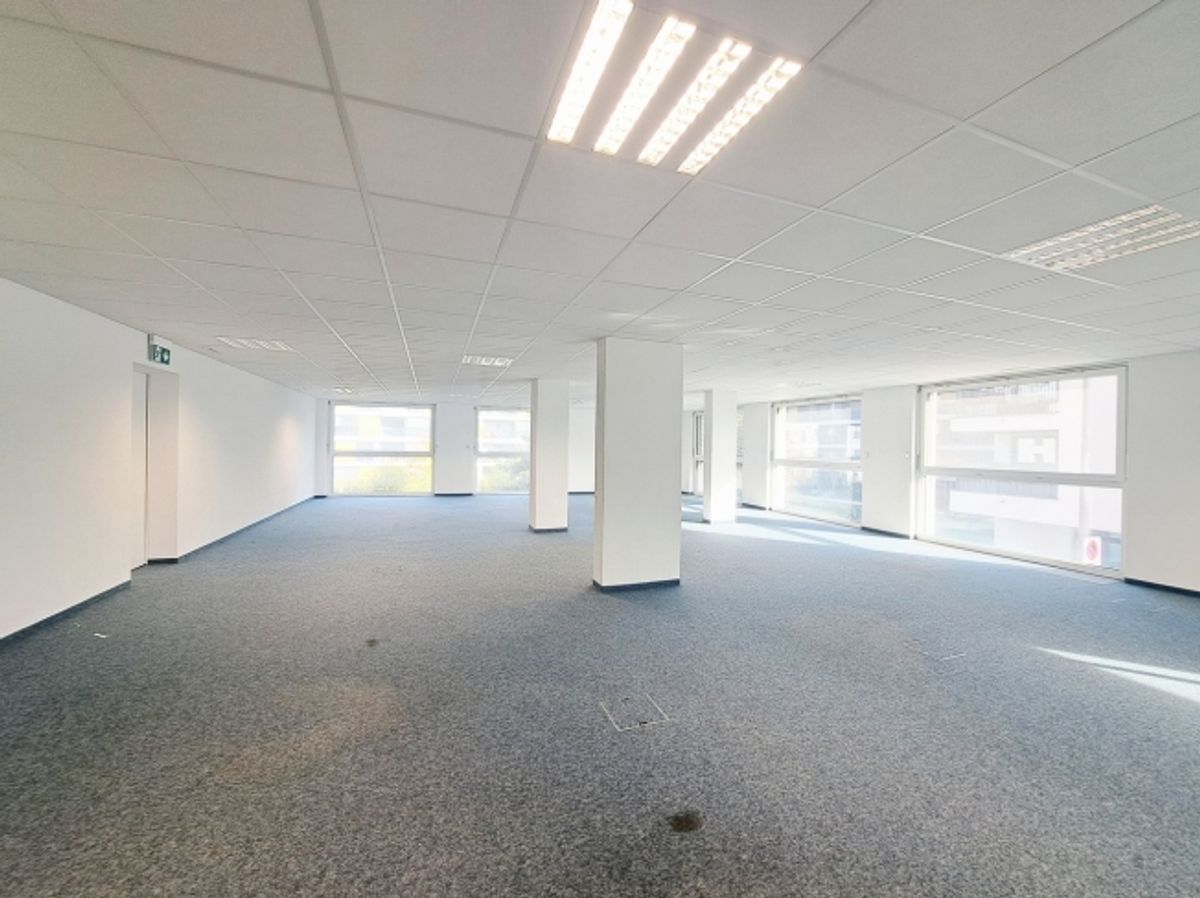 Bureaux modernes au cœur d’Yverdon - 270m² - 2 premiers loyers offerts - 1