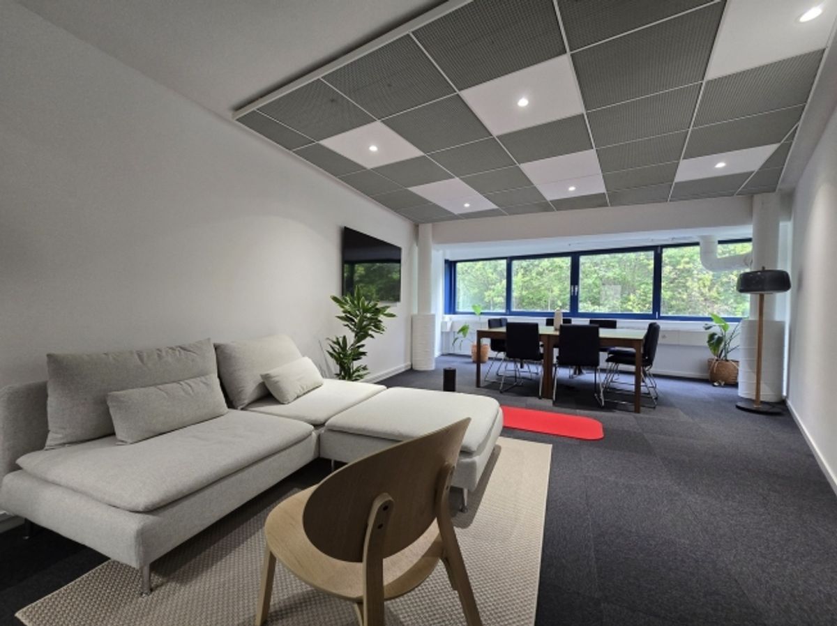 Situation optimale - Bureau Plug-and-Play de 190m2 - 8
