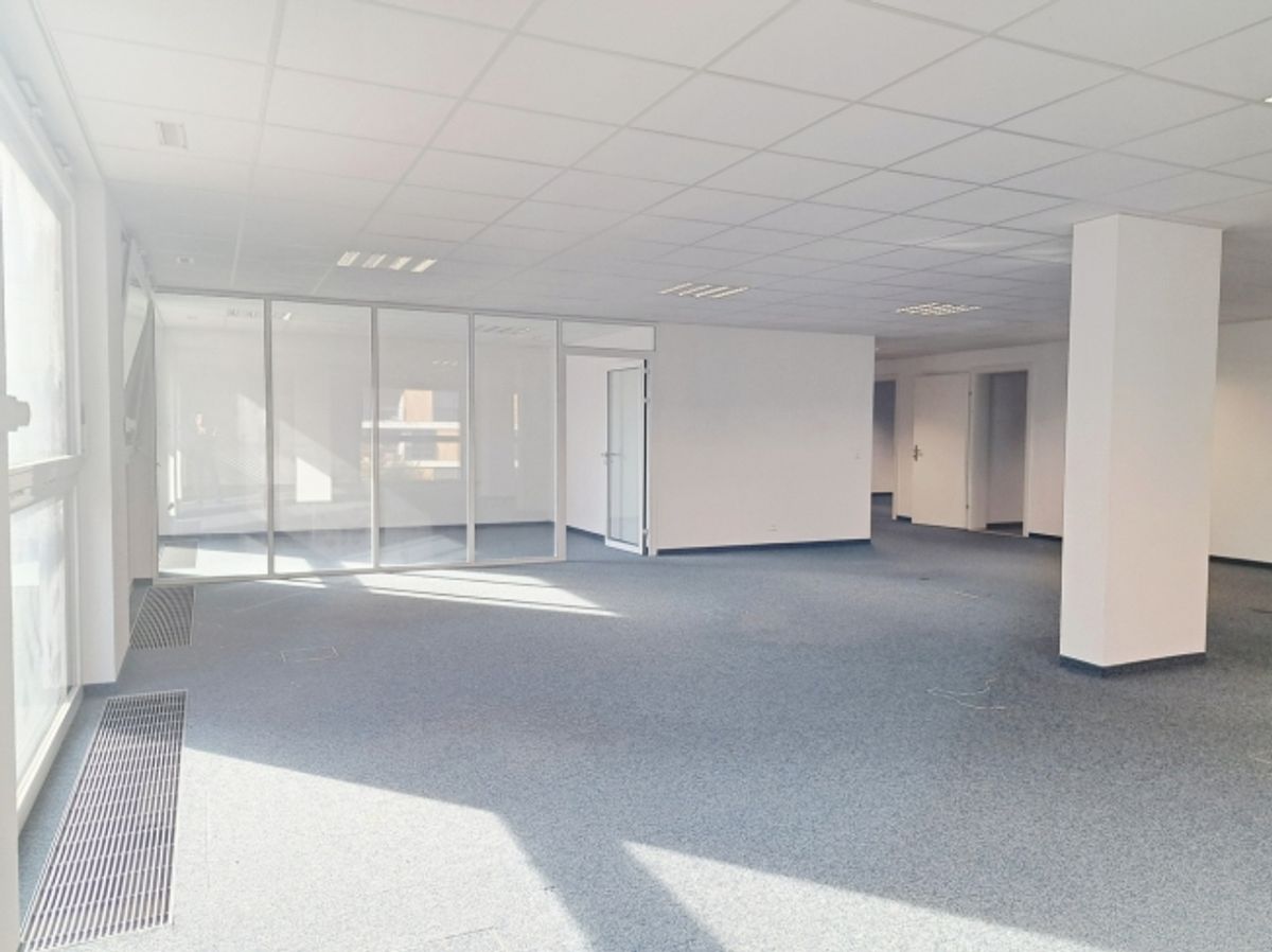 Bureaux modernes au cœur d’Yverdon - 270m² - 2 premiers loyers offerts - 3
