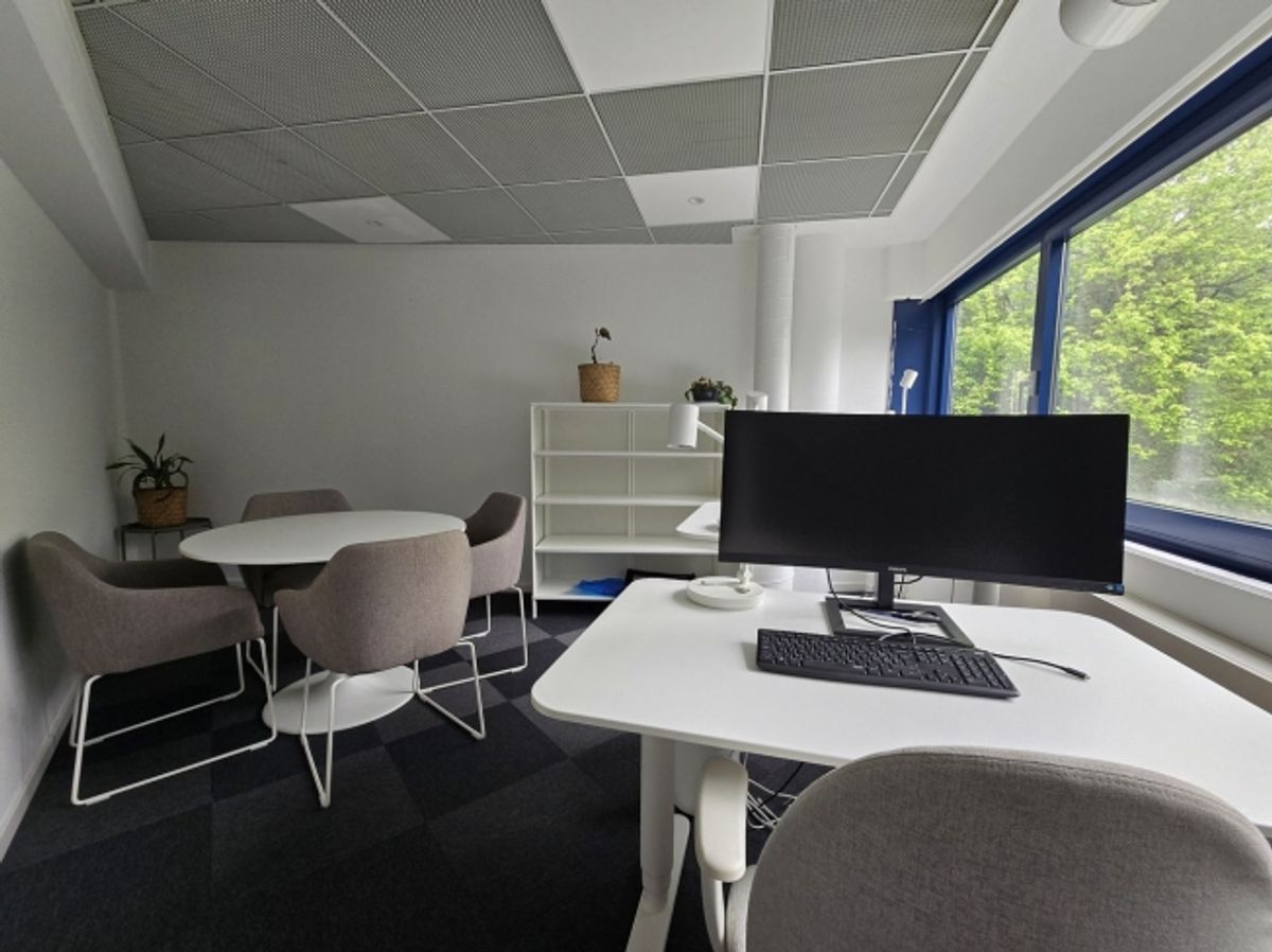 Situation optimale - Bureau Plug-and-Play de 190m2 - 10