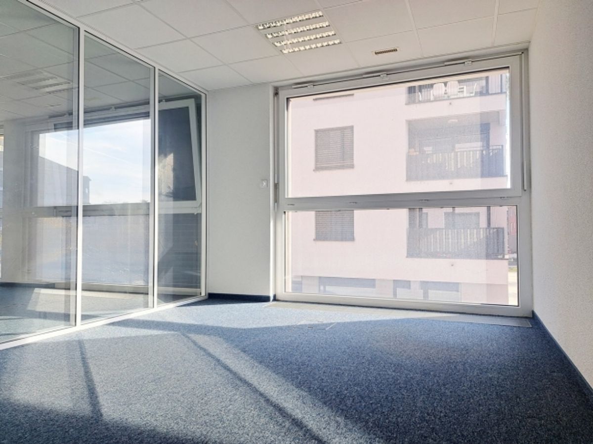 Bureaux modernes au cœur d’Yverdon - 270m² - 2 premiers loyers offerts - 5