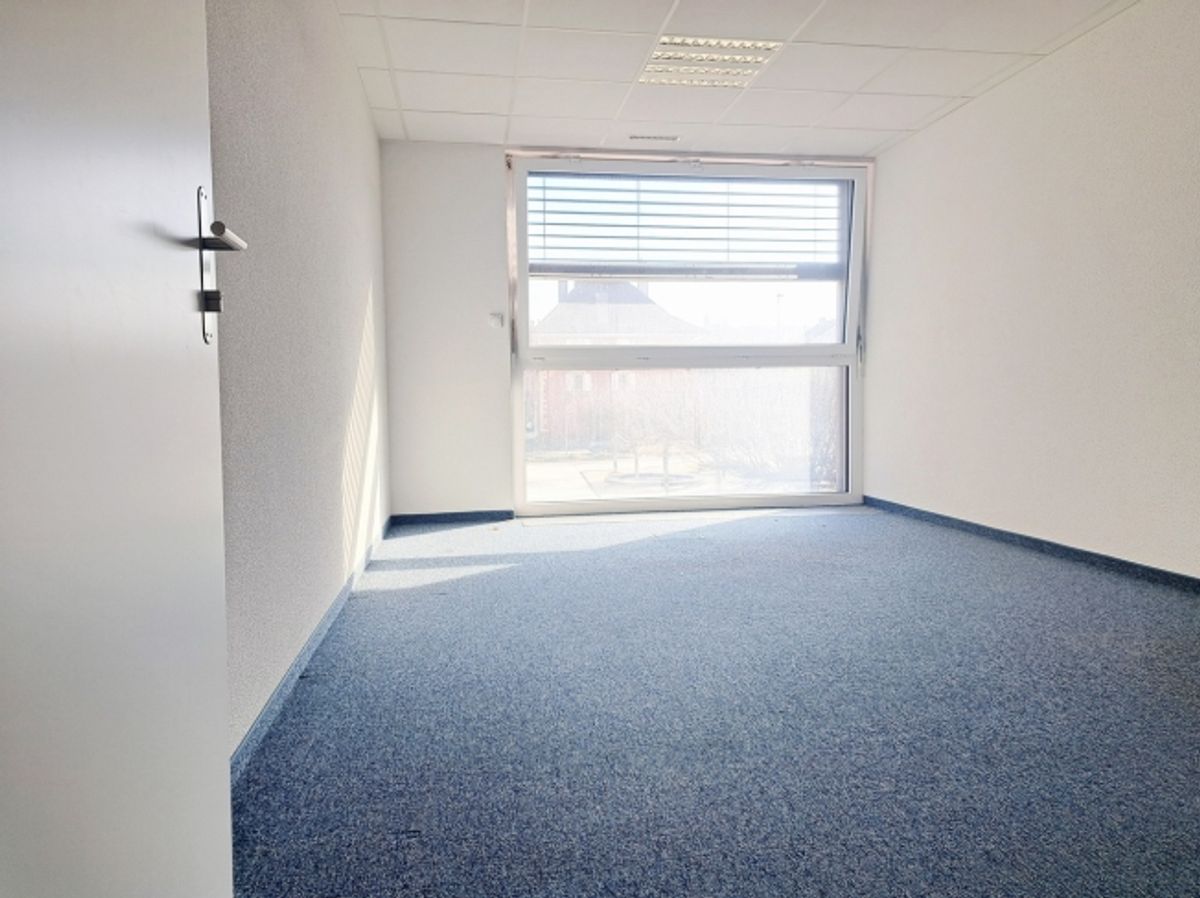 Bureaux modernes au cœur d’Yverdon - 270m² - 2 premiers loyers offerts - 6