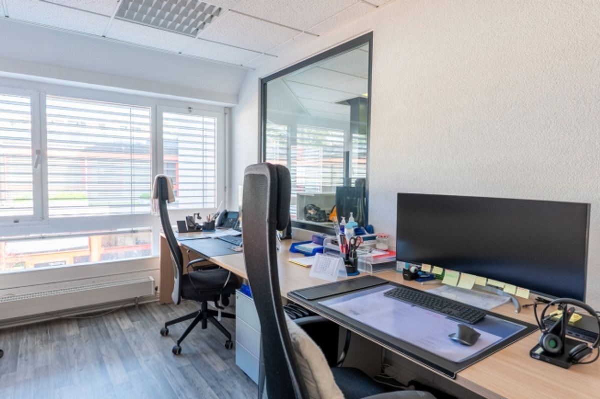 Bureau de 188m²- Idéalement placé à Gland - 6