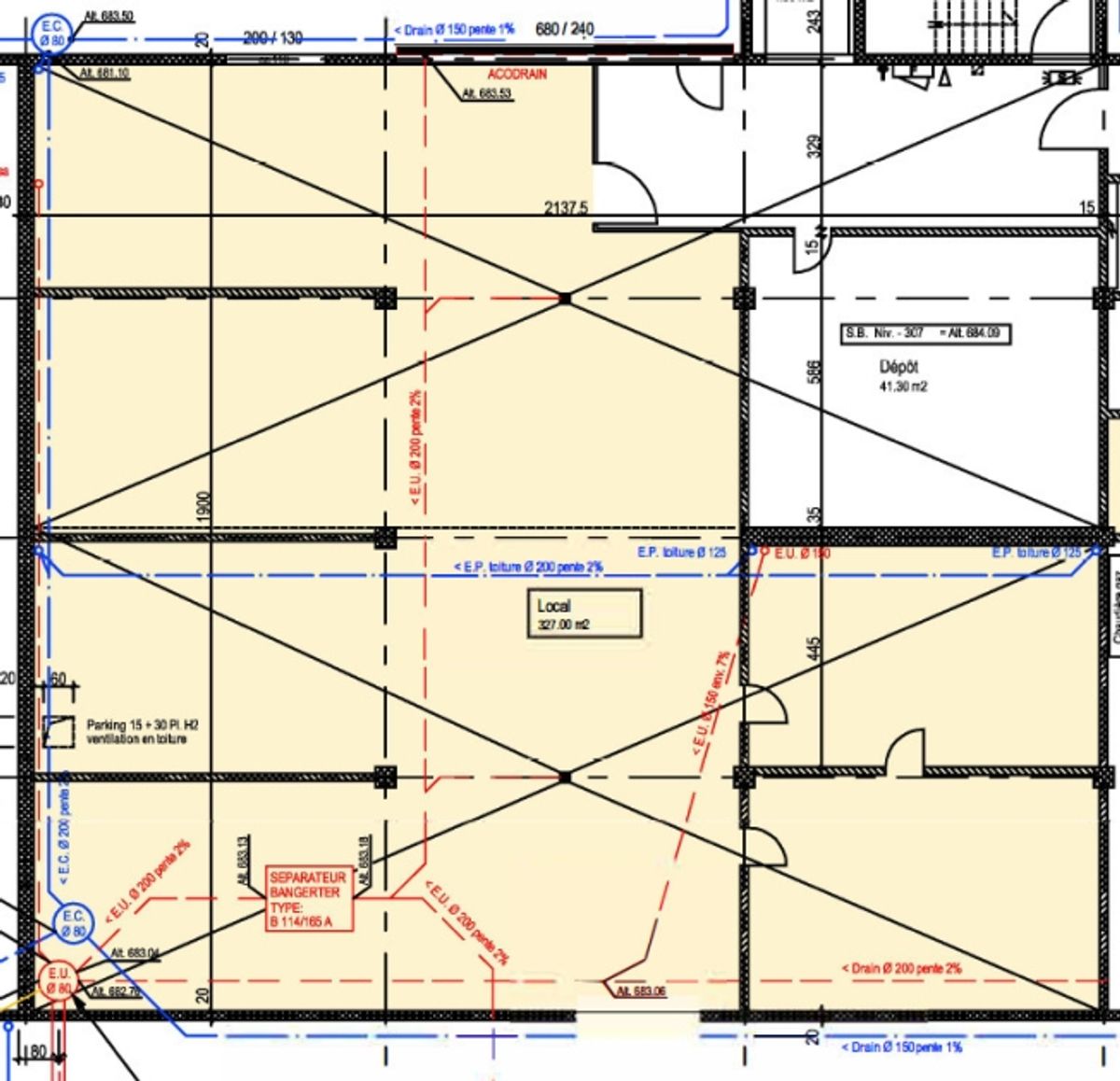 Atelier de 327m² à louer - Rez-de-chaussée - accès direct - 3