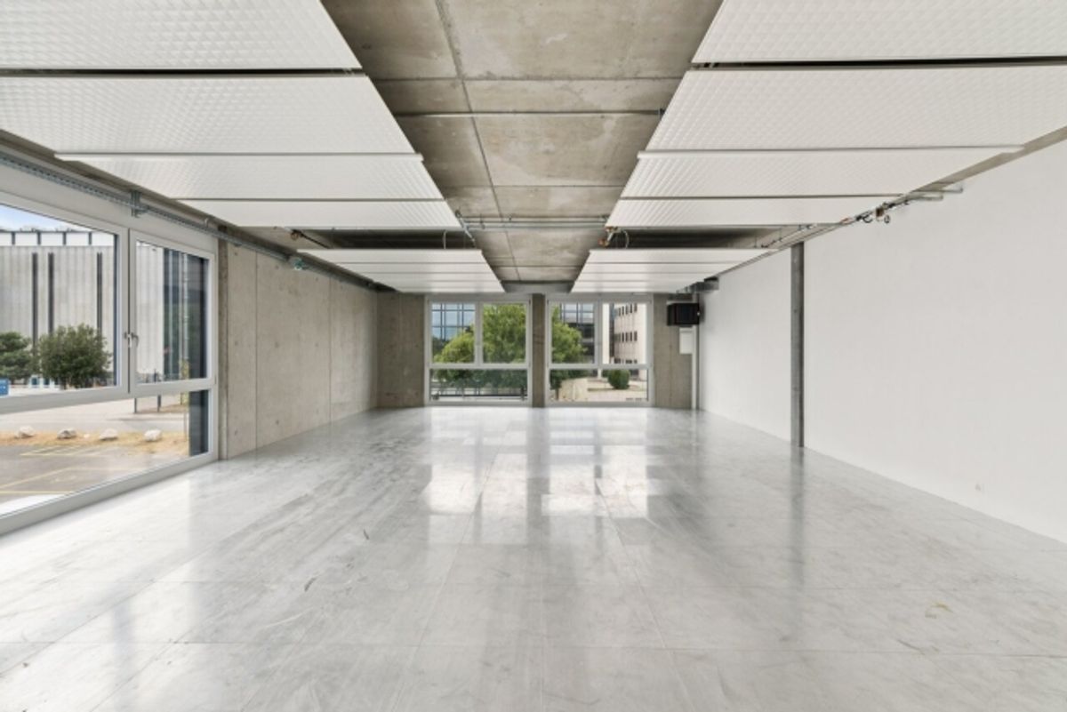 SPARK – 99.7 m2 - Espace Atelier Plug & Play à Gland - 3