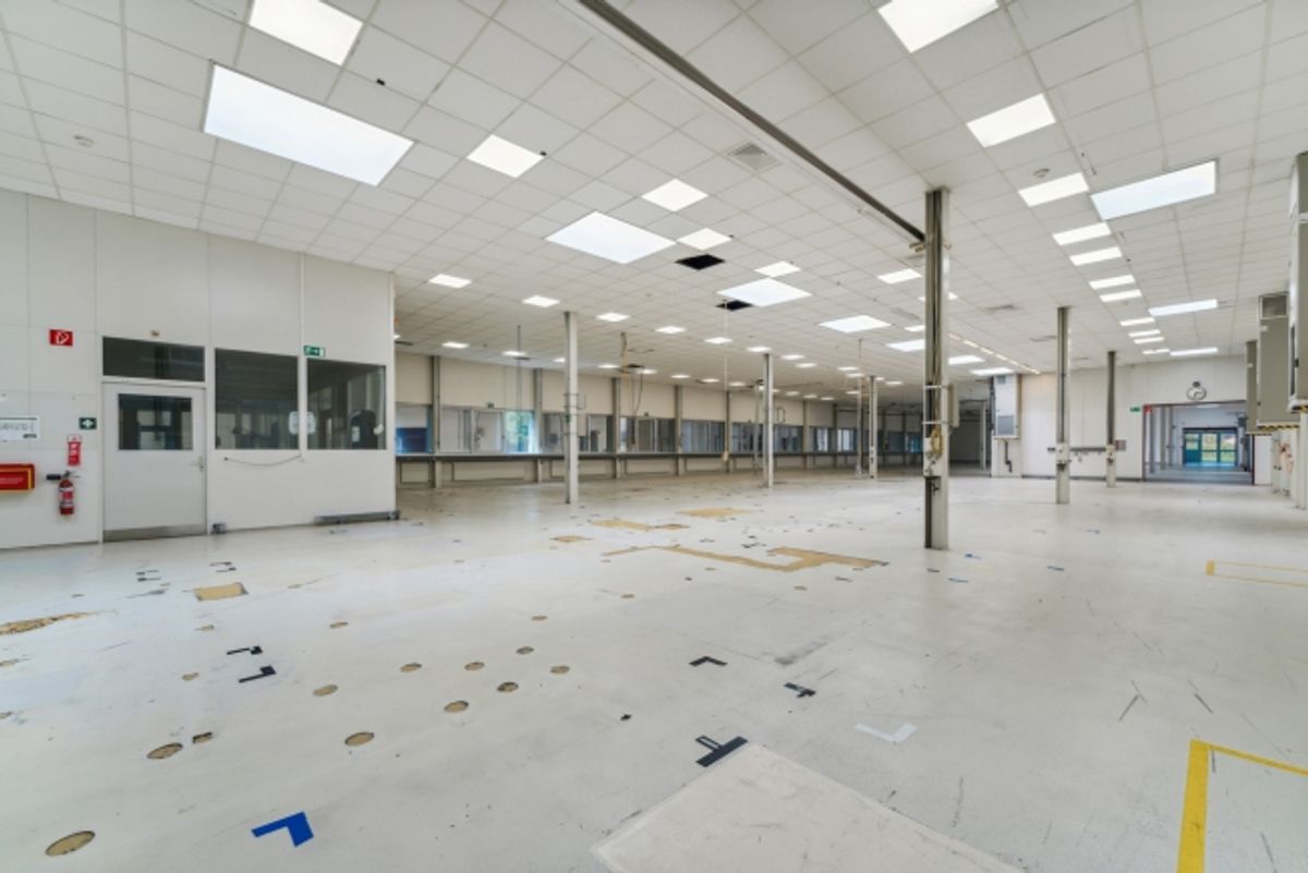 2'690 m2 - Atelier/production -  Entrée du Valais - 1