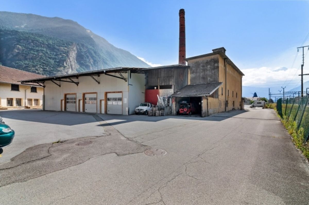 Atelier de 135 m² à louer – Site industriel historique de Vernayaz - 0