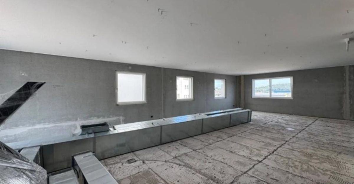 À louer  Surface administrative neuve de 127 m² - 4
