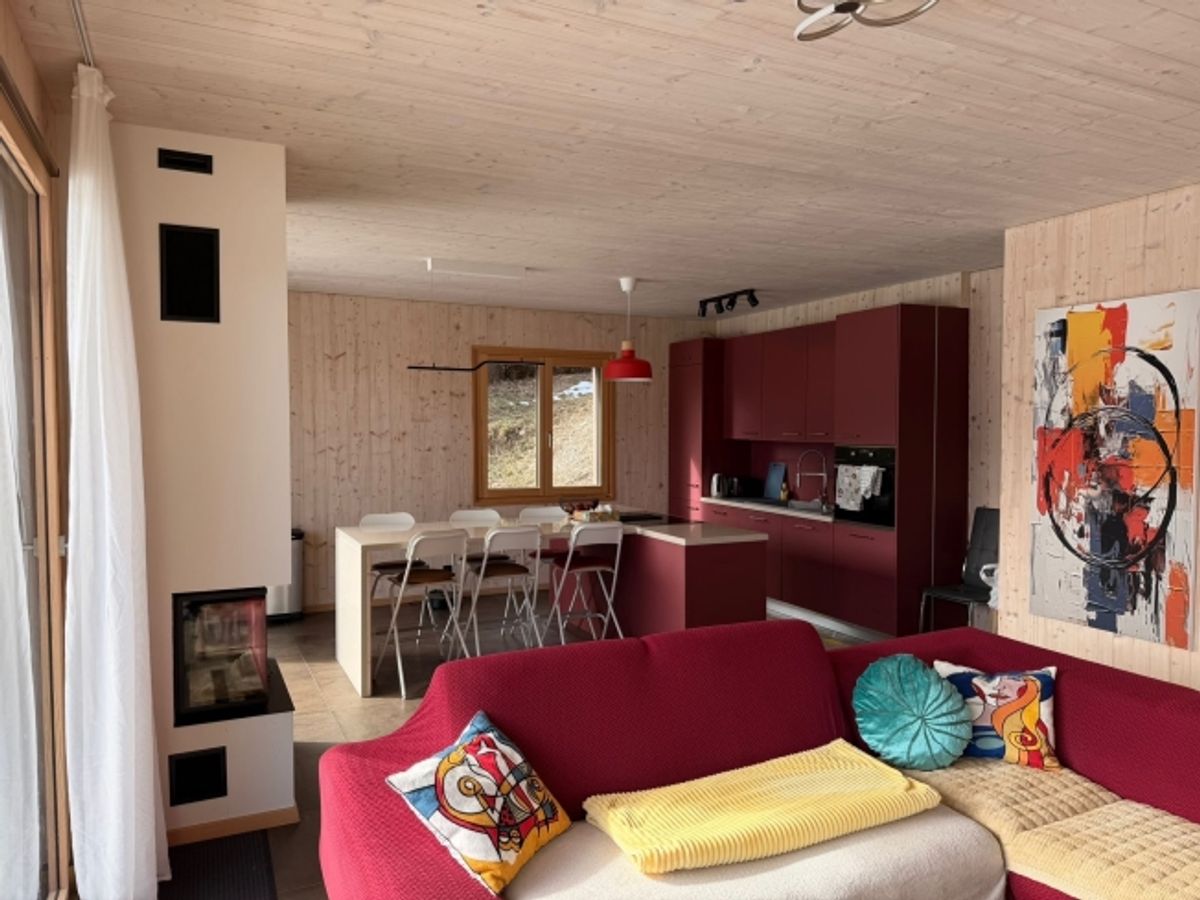 Moderne 5.5 pièces  élégante maison mitoyenne Minergie, au cSur de Lens - 0