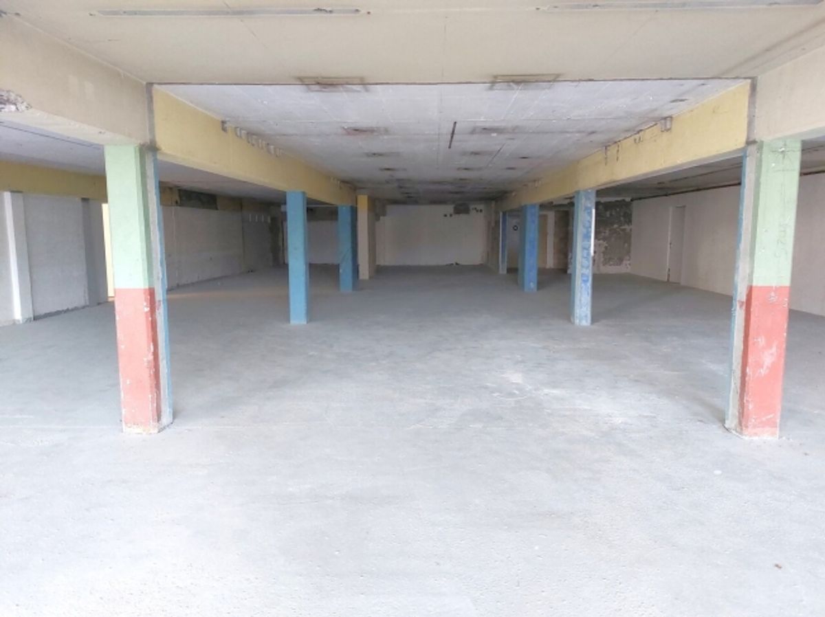 Bail flexible - Surface commerciale 315m2 sur mesure - Proche de tout - 2