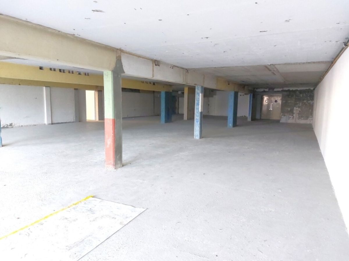 Bail flexible - Surface commerciale 315m2 sur mesure - Proche de tout - 3