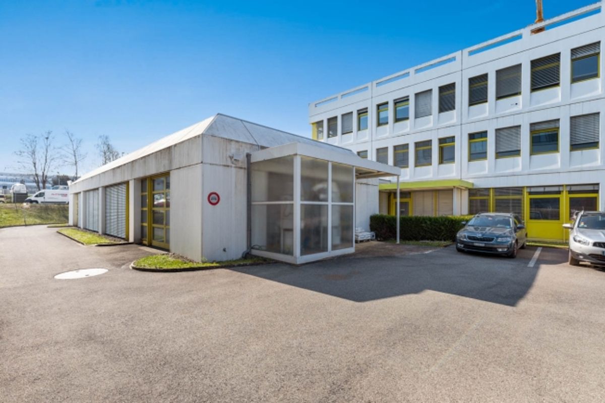 Bureau - 21 m² - Proche commodités/transports - Satigny - 4