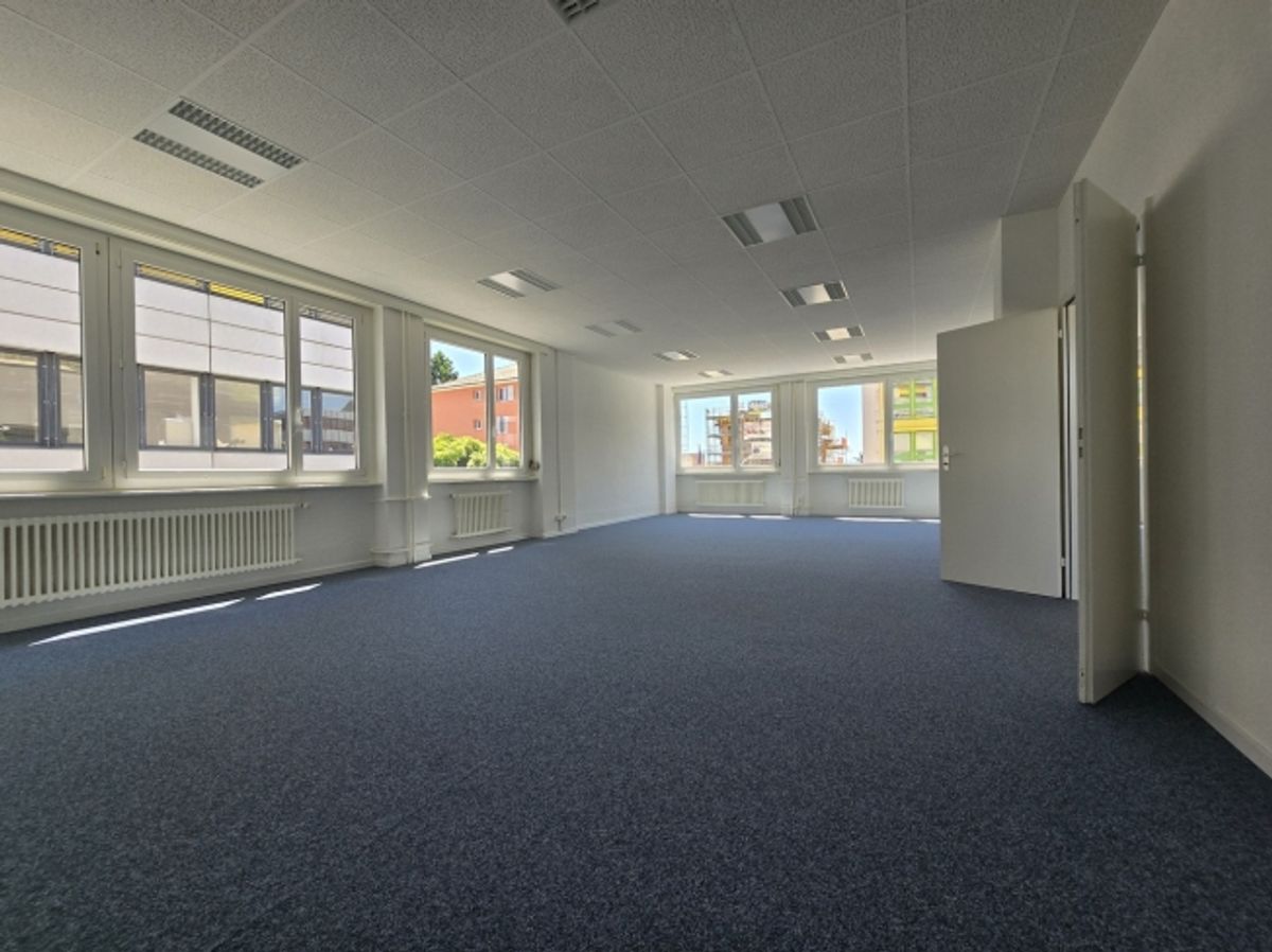 Bureau au 1er étage - 237m2 - 4