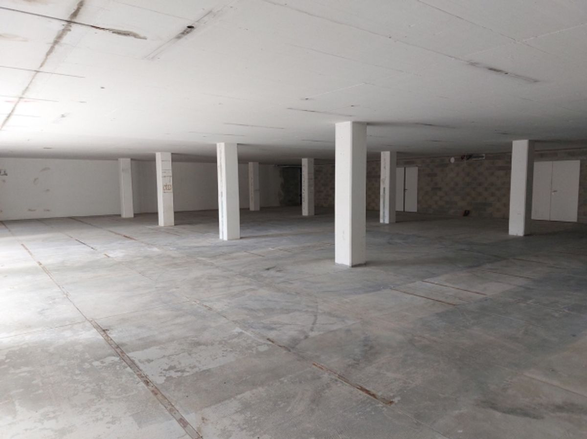 Atelier/bureau de 150 m2 sur mesure - Proche commodités et transports - 1