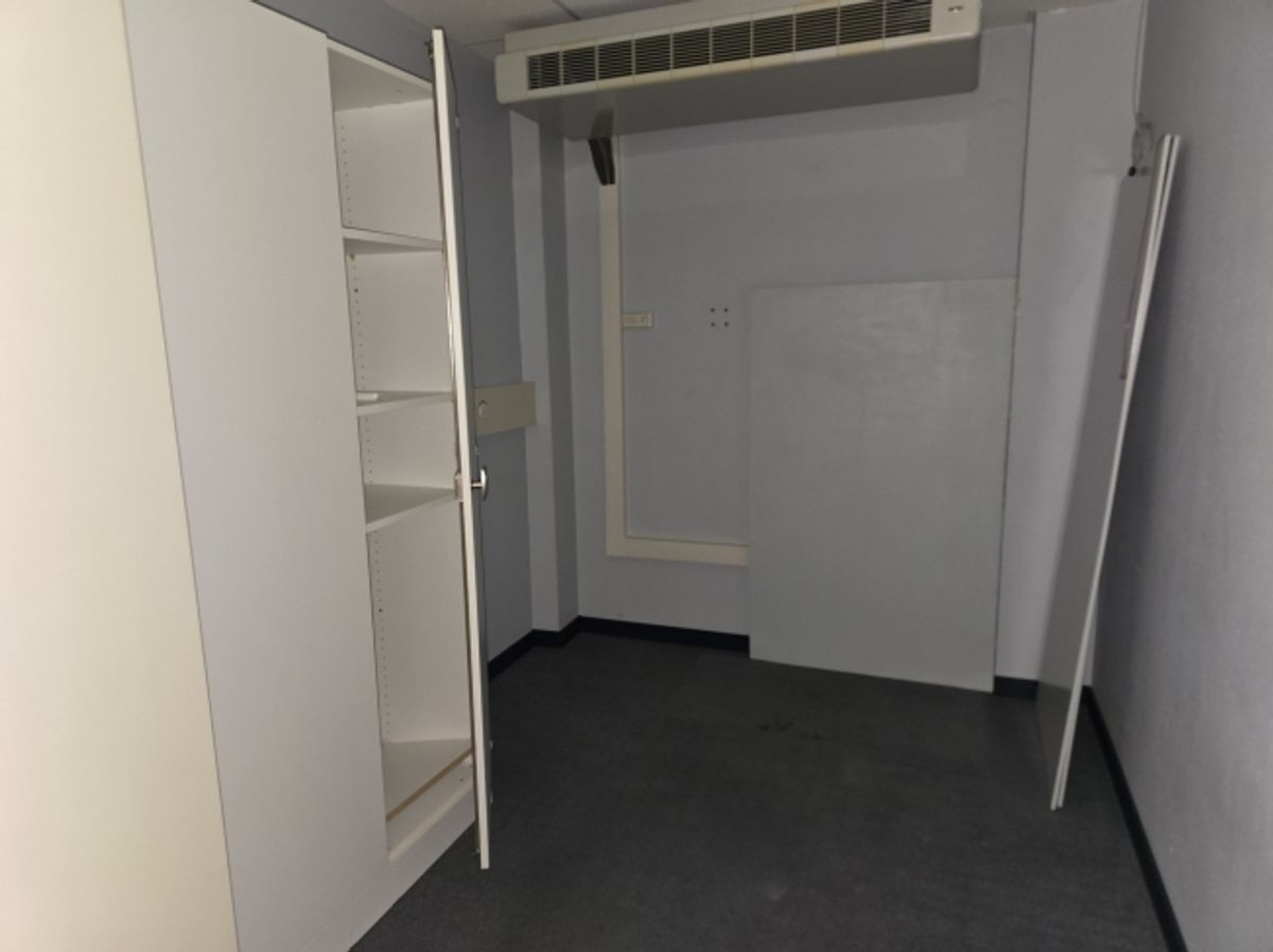 Bureau de 280m2 - Proximité autoroute/gare - 7